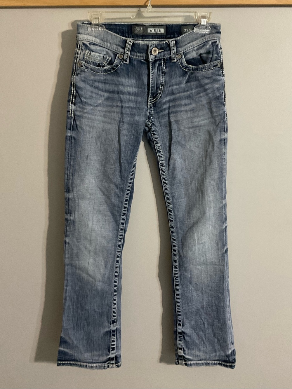 BKE Buckle Men’s Bootcut Medium Wash Blue Jeans Size 27x29